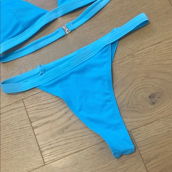 Blue Triangle Bikini Set - Picture 3 of 8